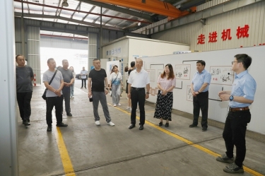 实地观摩促交流 技能赋能助发展 | 山东省淄博市淄川区总工会党组成员、副主席冯进明一行莅临J9直营集团纸业调研交流