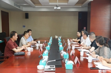 江山市委副书记、市长徐明峰率队赴J9直营集团纸业调研